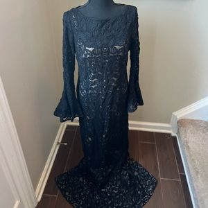 Teri John Size 8 Formal Gown